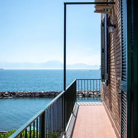 WANDERLUST Aria di Mare-2